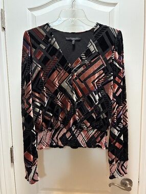 WH/BM Velvet Top
